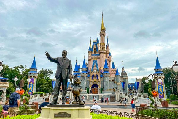 2024 wdw mk atmo cinderella castle partners statue pre hurricane helene
